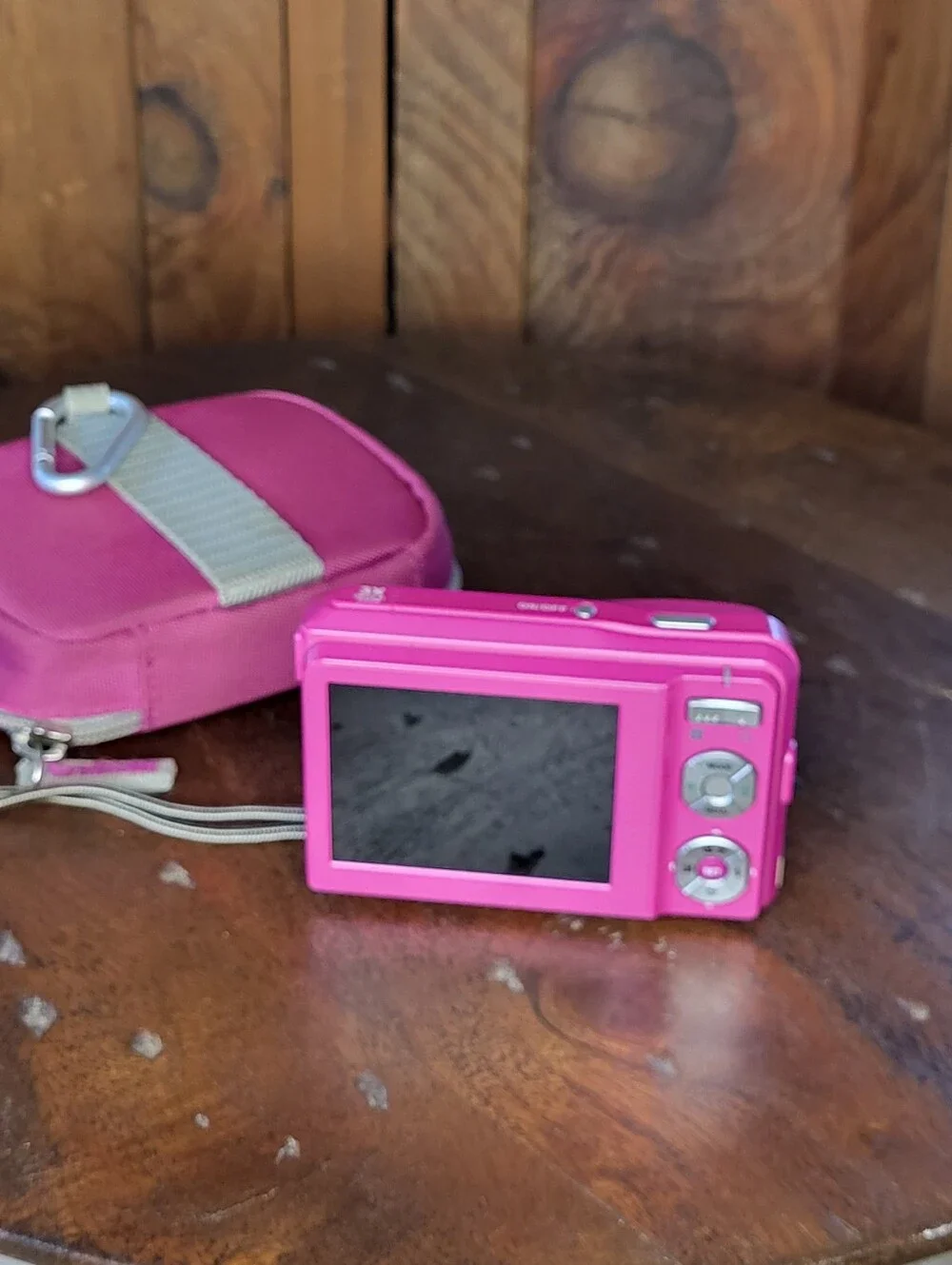 VPC-S10BS Pink 10MP Compact Digital Camera